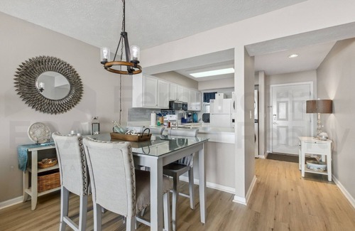 Ocean Cay Condo | Coral Sands Beautiful Condominium by RedAwning