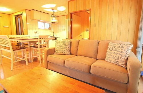 Chatan Apartment | Coral Sea FrontSpacious Cozy Clean Room/Nakagami-gun Okinawa