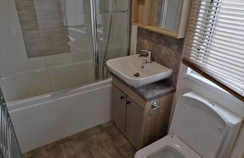 Whitstable House | Coral - With air conditioning (D/F)