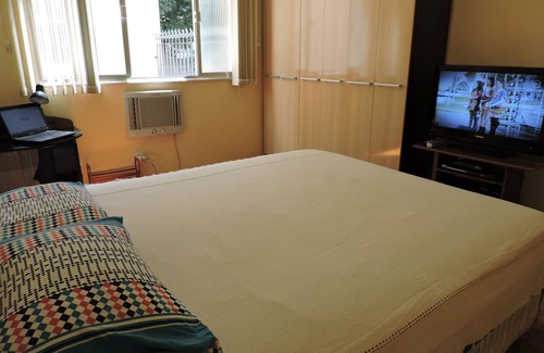 Tijuca Apartment | Corner with Saens Peña Subway / Easy access to downtown and beaches