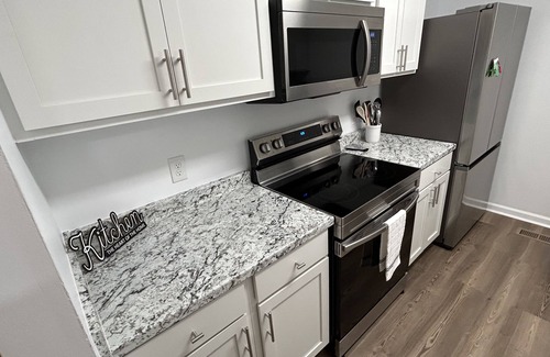 Sheffield Park Apartment | Corporate Apartments Near Uptown Charlotte