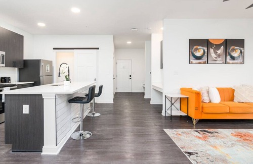 Whitestown Apartment | Corporate Housing by MGM