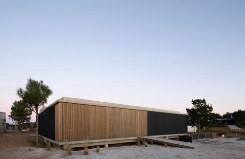 Pinamar House | Costa Esmeralda para 8 frente al Golf! Ecuestre