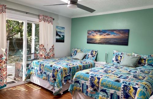 Costa Mesa House | Costa Mesa Homestay - Private Rooms with 2 Shared Baths and Hosts Onsite