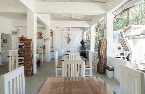 San Felipe Hotel | Costas De Liwa Bar & Beach Resort
