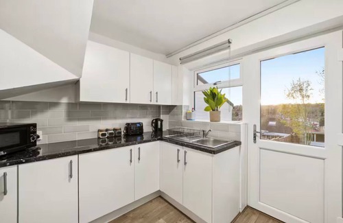 Rochester East Ward House | Cosy 3 Bedroom House in Rochester, close to the must see sights in Rochester