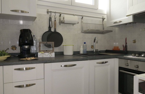 Savena Apartment | Cosy apartment for 4 people with WIFI, A/C, TV and balcony