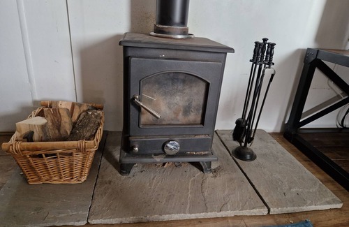 Romney Marsh Cabin | Cosy Cabin Situated on The Romney Marsh