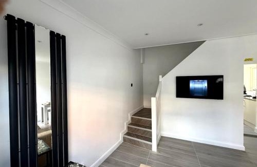Colchester House | Cosy Central Colchester Home by Castle Park