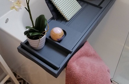 Wivenhoe Cottage | Cosy✔Conv✔Quiet✔Fast-WiFi✔Patio✔Pets✔Train✔Fab-Pub✔