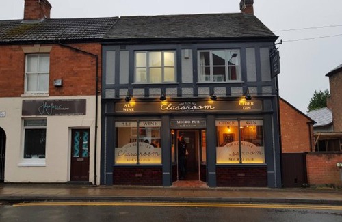 Gumley Apartment | Cosy Double or Twin Studio Near Shearsby, England