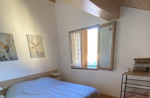 Latour-de-Carol Apartment | Cosy family apartment close to ski resorts and long walks