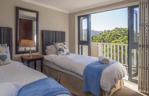 Paradise Apartment | Cosy Gem located in picturesque Knysna