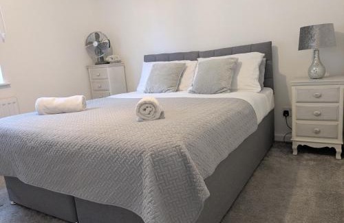 Colchester House | Cosy Home in City Centre