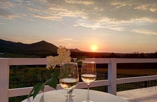 Vyzhnytsya House | Cosy House