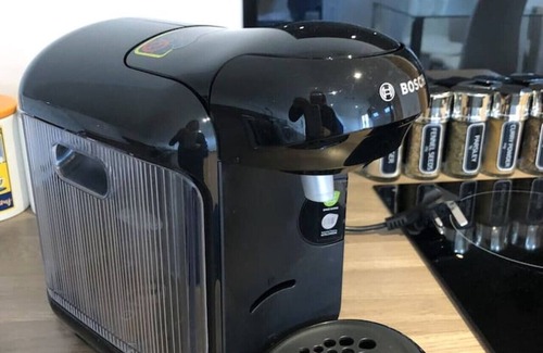 Mill Road Apartment | Cosy Loft Apartment off vibrant Mill Rd by station