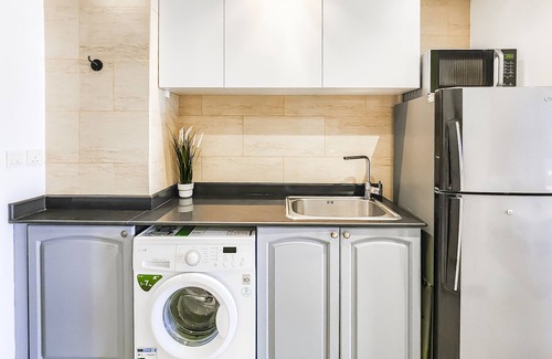 Al Hamra Village Apartment | Cosy Studio in Royal Breeze Al Hamra