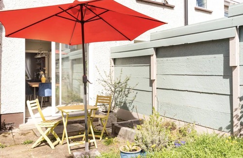 Haroldʼs Cross House | Cosy town house 10 minutes minutes the city centre