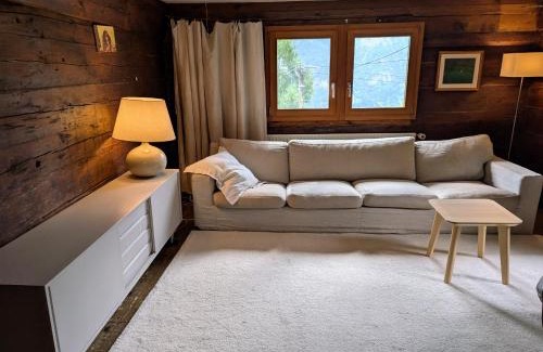 Cavagnago Ski Chalet | Cosy Wooden Home in the Swiss Alps