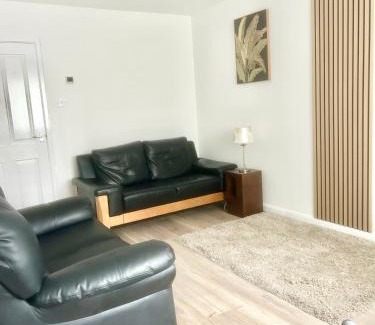 Cleator Moor House | CosyHouse1 Private Parking Base for Lake District and Sellafield