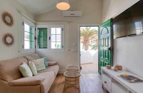 Los Lagos Apartment | Cotillo Beachfront Escape