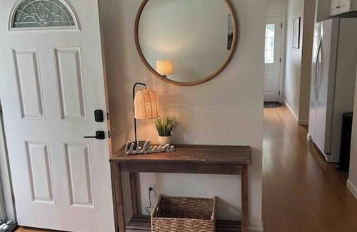 Halstead House | Cottage Corner - Experience small-town hospitality at its best!