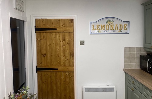 Mersham Cottage | Cottage, in Mersham village. Ideal for Le shuttle & Ashford Designer Outlet