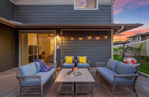 Makaha Valley House | Cottage Nene - Mountains, Beaches, Tropical Garden, Pool & Gym