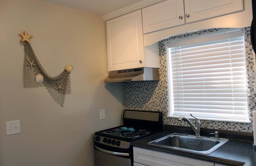 Treasure Island Cottage | Cottage on Beach Side of Gulf Blvd!