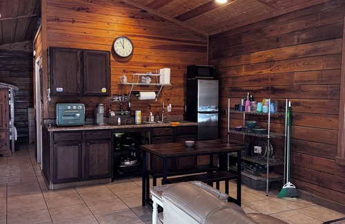 Williston Cottage | Cottage on Private farm. Close to horse shows and scuba diving