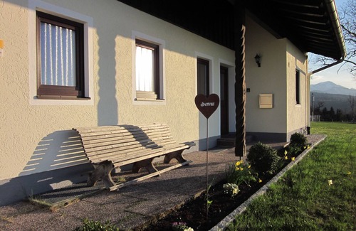 Siegsdorf House | Cottage on Riedl, beautiful secluded location, mountain views