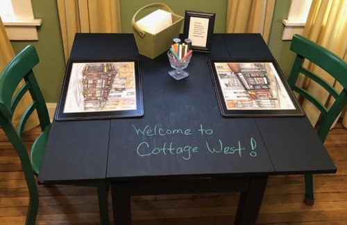 Northeast Kansas City House | Cottage West: A Cozy Bungalow in a Convenient, Central Locale