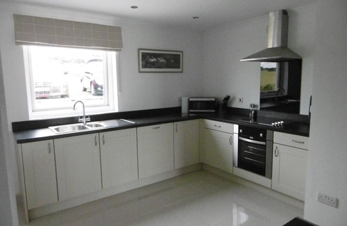 Llanrhian Cottage | Cottage with coastal views of Abereiddy, Porthgain & as far as Strumble Head