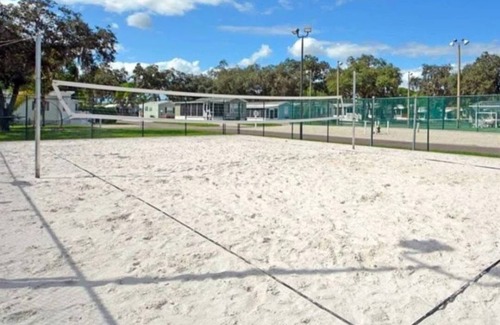 Braden River Cottage | Cottage with Full Resort Amenity Access!