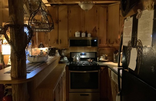 Clarkesville Cabin | ♥️ Country Elegance ♥️