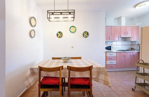 El Pozo de los Frailes House | Country House 'Tierra' with Private Terrace, Wi-Fi and Air Conditioning