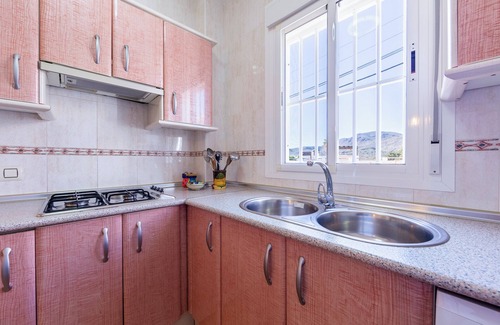 El Pozo de los Frailes House | Country House 'Tierra' with Private Terrace, Wi-Fi and Air Conditioning