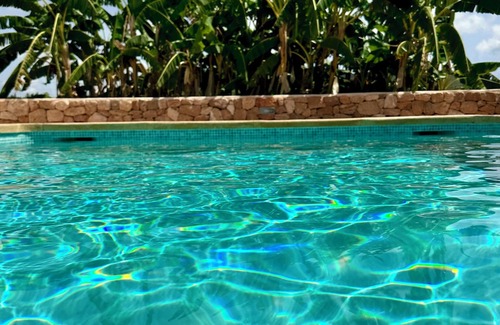 Santa Eulalia del Rio Villa | COUNTRY HOUSE, FOR 6 PEOPLE, WITH 4 BATHROOMS, PRIVATE POOL, FREE WIFI AND A/C