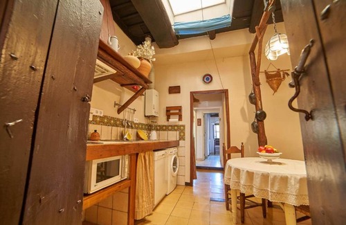 Fuenteheridos House | Country House 'El Tragaluz I' with Mountain View, Shared Terrace and Wi-Fi