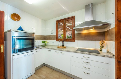 Es Carregador Villa | Country House 'Finca Es Carregador' with Sea View, Wi-Fi and Air Conditioning