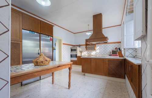 Gerena House | Country House 'Hacienda San Felipe' with Private Pool, Shared Terrace and Wi-Fi