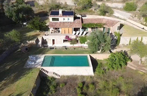 Esporles Villa | Country House 'La Zalema' with Mountain View, Wi-Fi and Air Conditioning