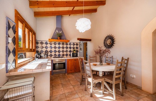 Campos Villa | Country House 'Linda' with Private Pool, Wi-Fi and Air Conditioning