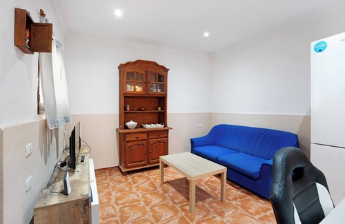 Fasnia Villa | Country House 'Lucrecia' with Sea View, Private Pool and Wi-Fi