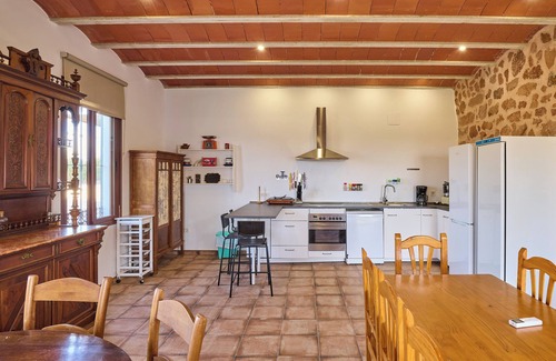 Montoro House | Country House 'Molino De Aceite 1911' with Mountain View, Wi-Fi and Air Conditioning