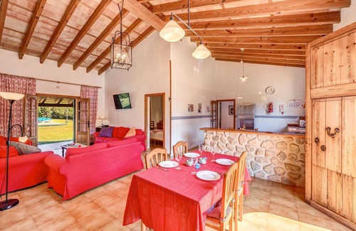 Alcudia Villa | Country House 'Sa Pova' with Mountain View, Wi-Fi and Air Conditioning