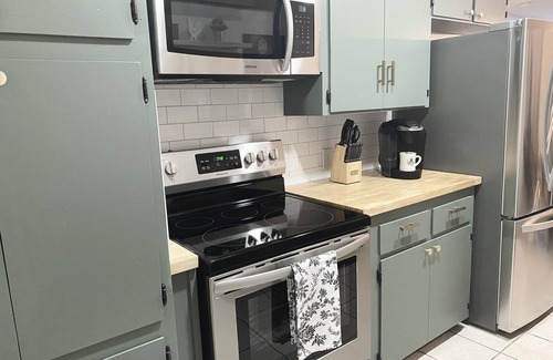 Exeter Other | Country house with Pond and EV charger