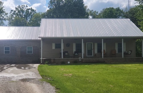 French Lick House | Country living at its finest. Minutes away from all local attractions.