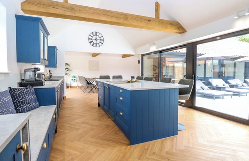 Irstead Cottage | County Farm Barn