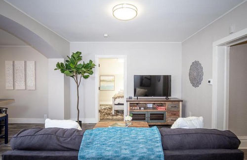 Greeley Apartment | Couples Getaway - Walk to UNC - Free Cruiser Bikes